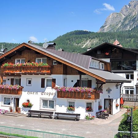 Garni Crepaz Bed & Breakfast Selva di Val Gardena Bagian luar foto
