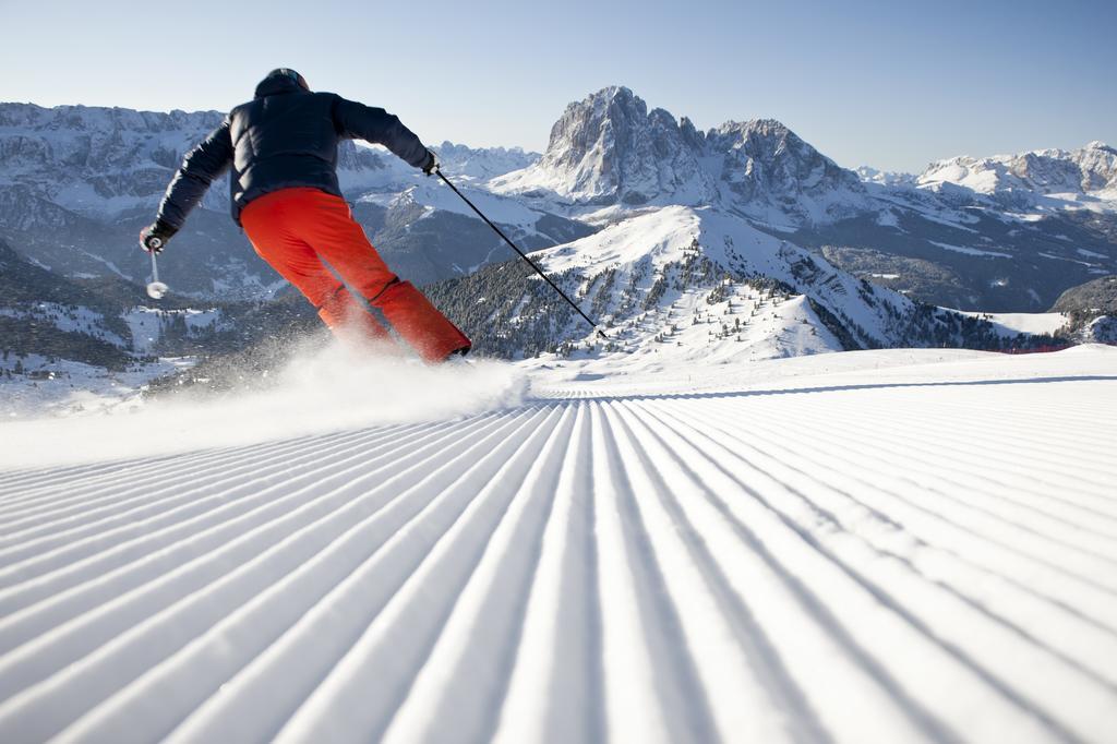 Garni Crepaz Bed & Breakfast Selva di Val Gardena Bagian luar foto