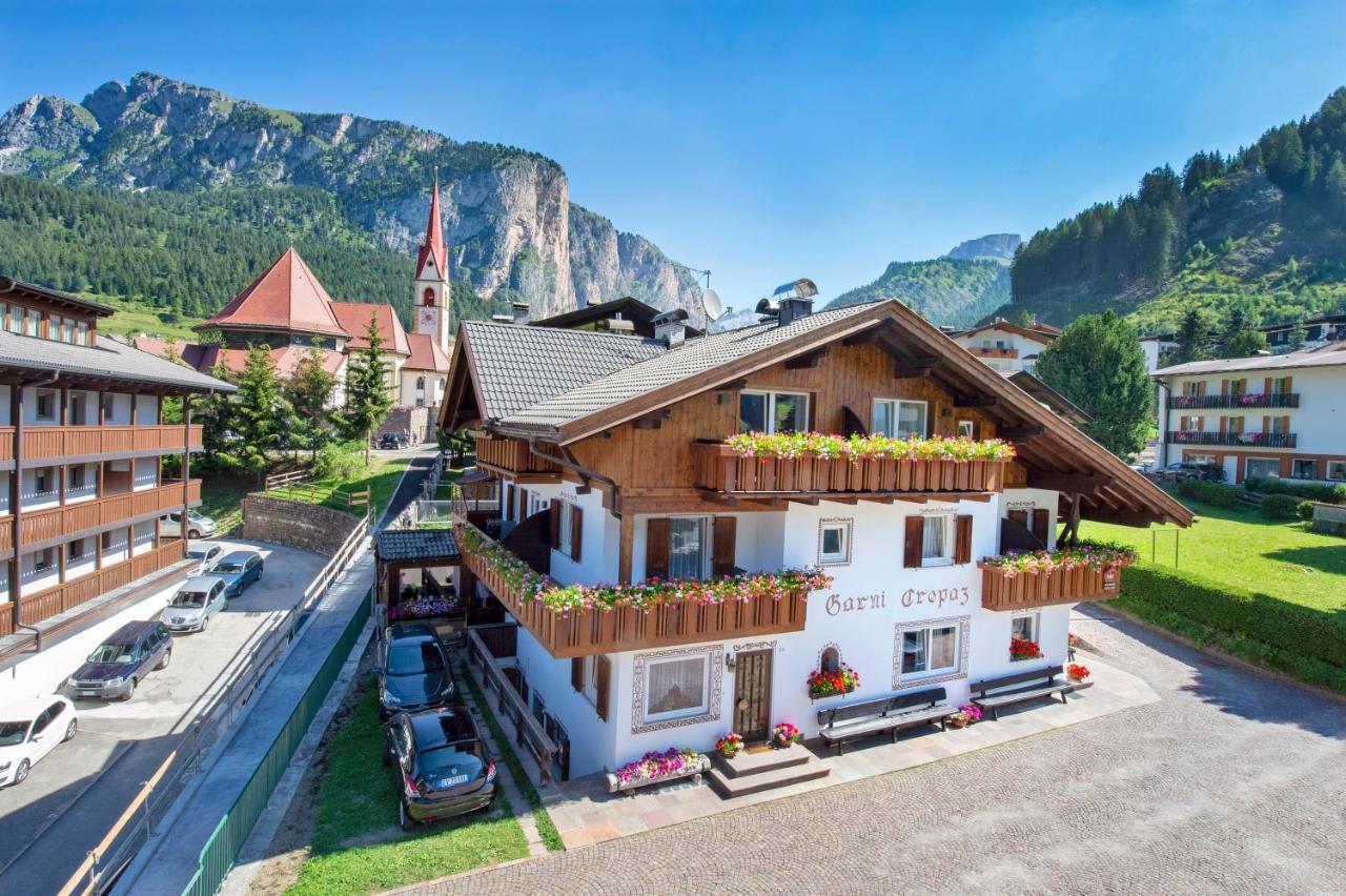 Garni Crepaz Bed & Breakfast Selva di Val Gardena Bagian luar foto